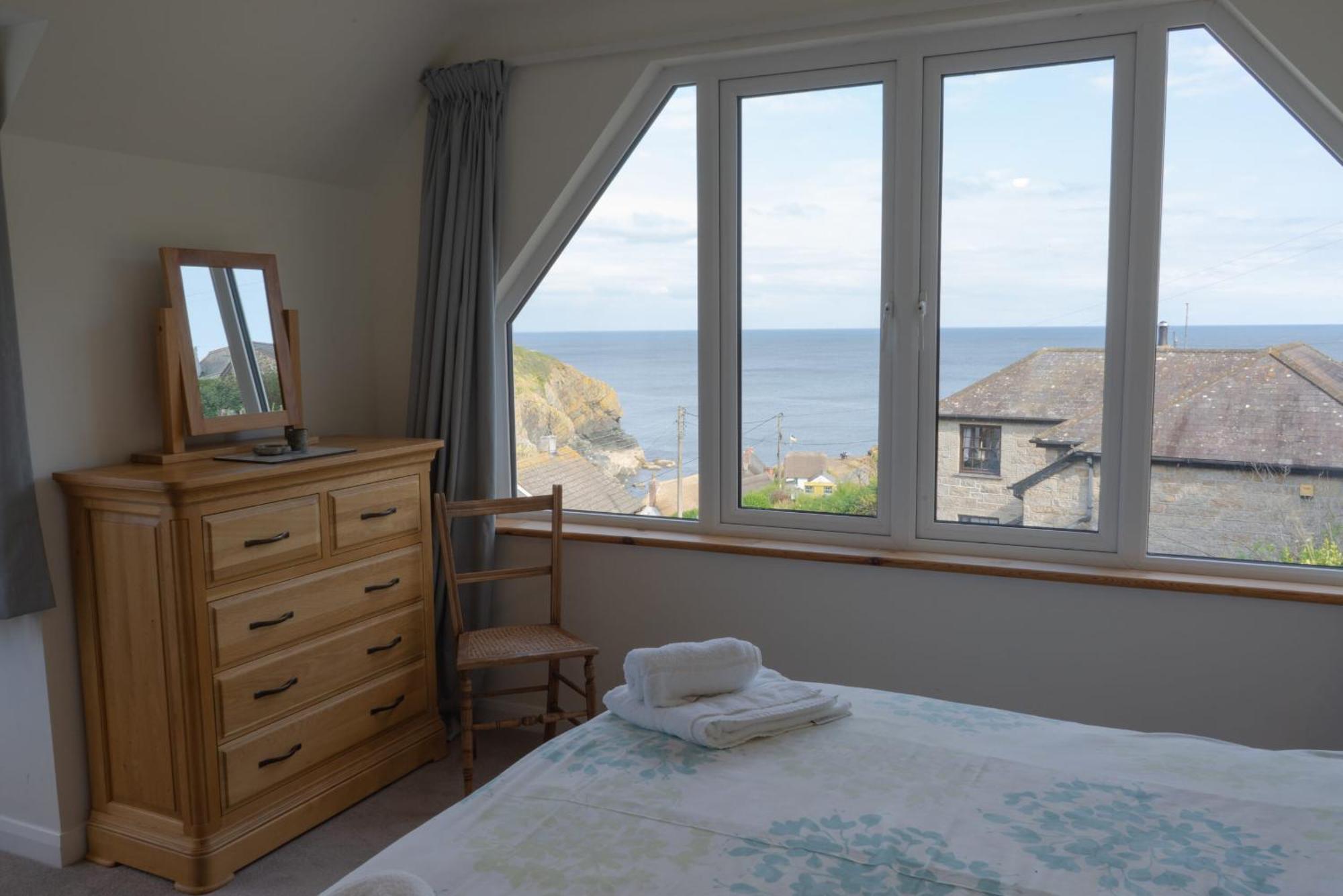 Spinnaker Cadgwith Holiday Home Buitenkant foto