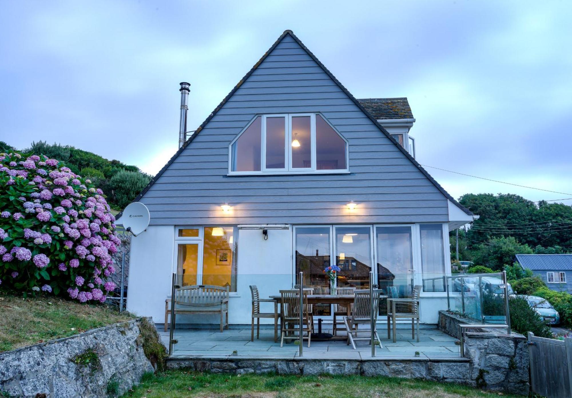 Spinnaker Cadgwith Holiday Home Buitenkant foto