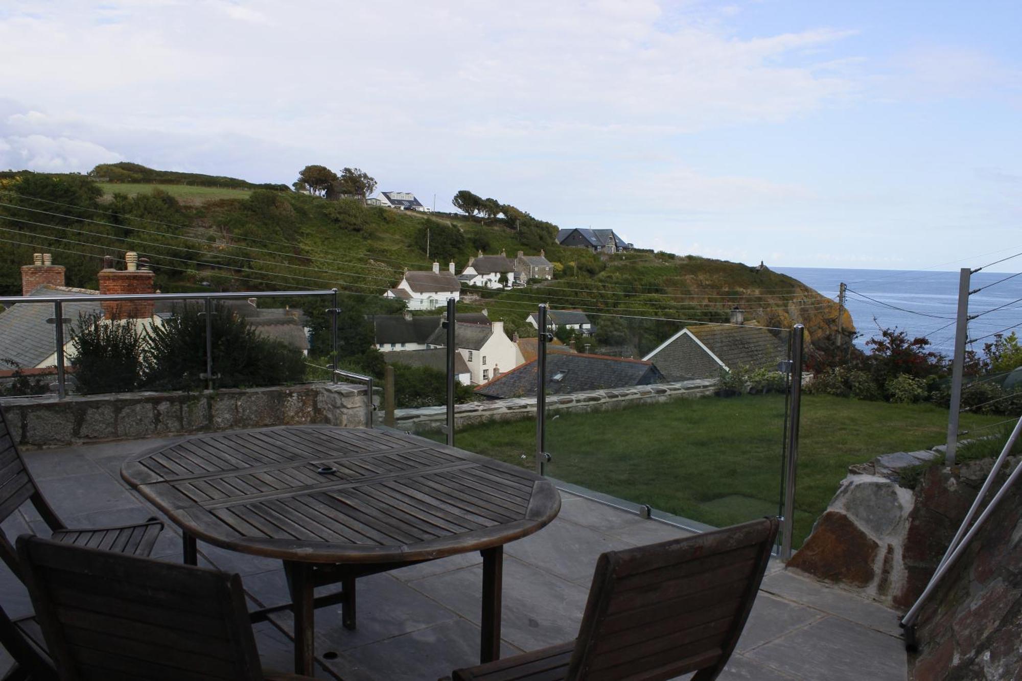 Spinnaker Cadgwith Holiday Home Buitenkant foto